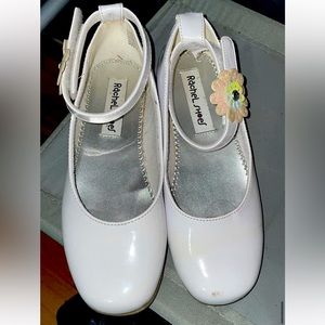 Size 2 girls white shoes.